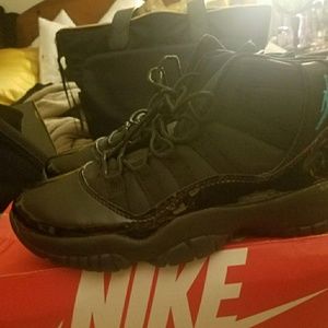 Jordan 11 gamma blue